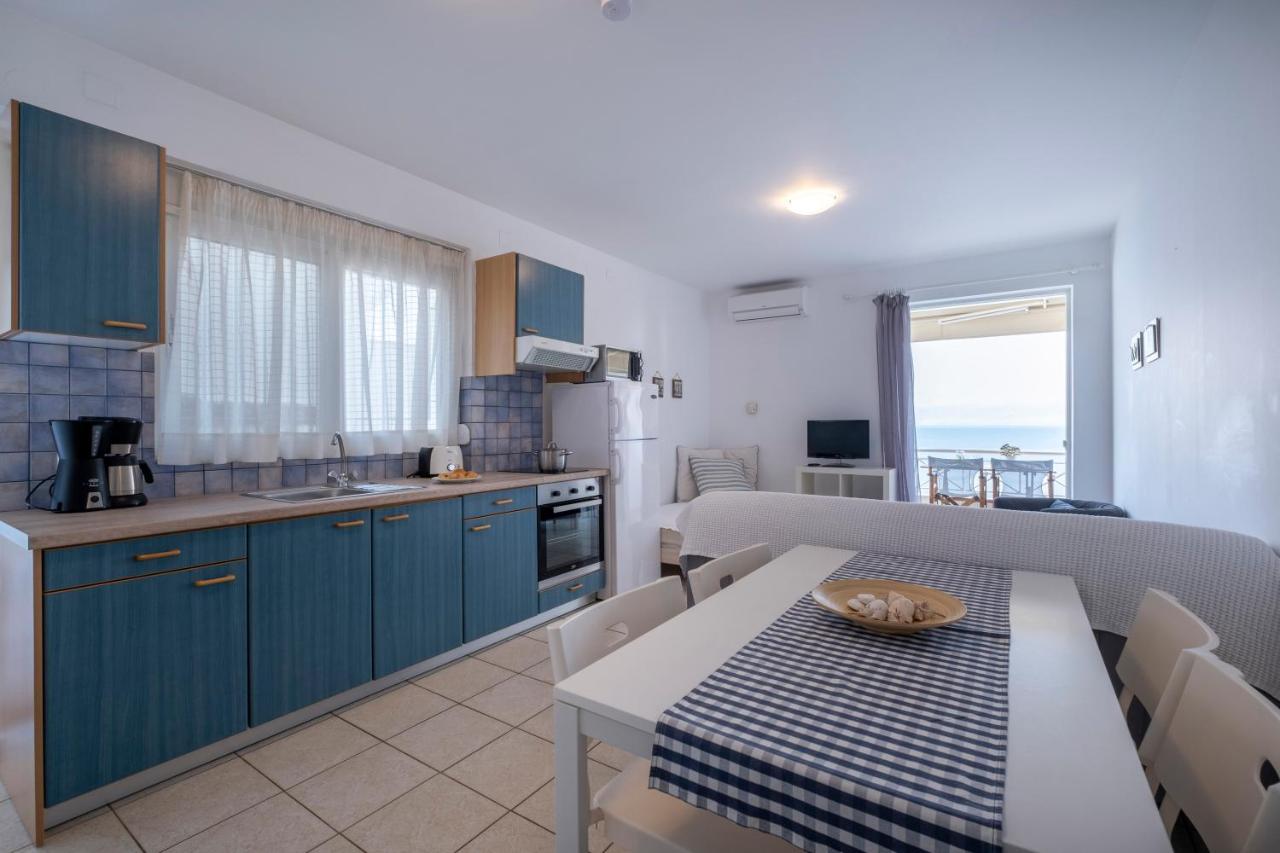 Meli Apartments & Villas Kivéri Kültér fotó